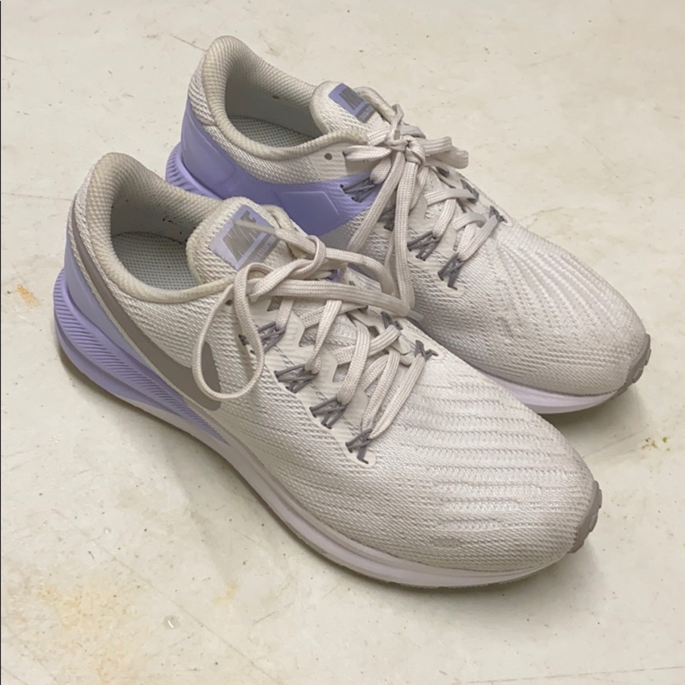 Women Nike Zoom Structure 22